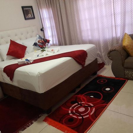 Rest & Digest Bed and Breakfast Serowe Εξωτερικό φωτογραφία