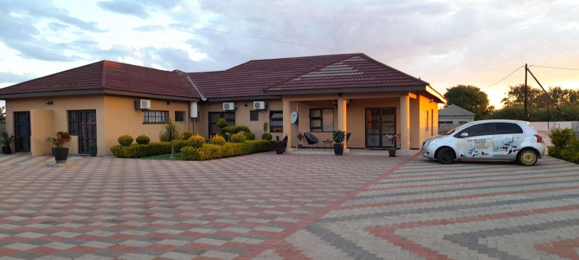 Rest & Digest Bed and Breakfast Serowe Εξωτερικό φωτογραφία