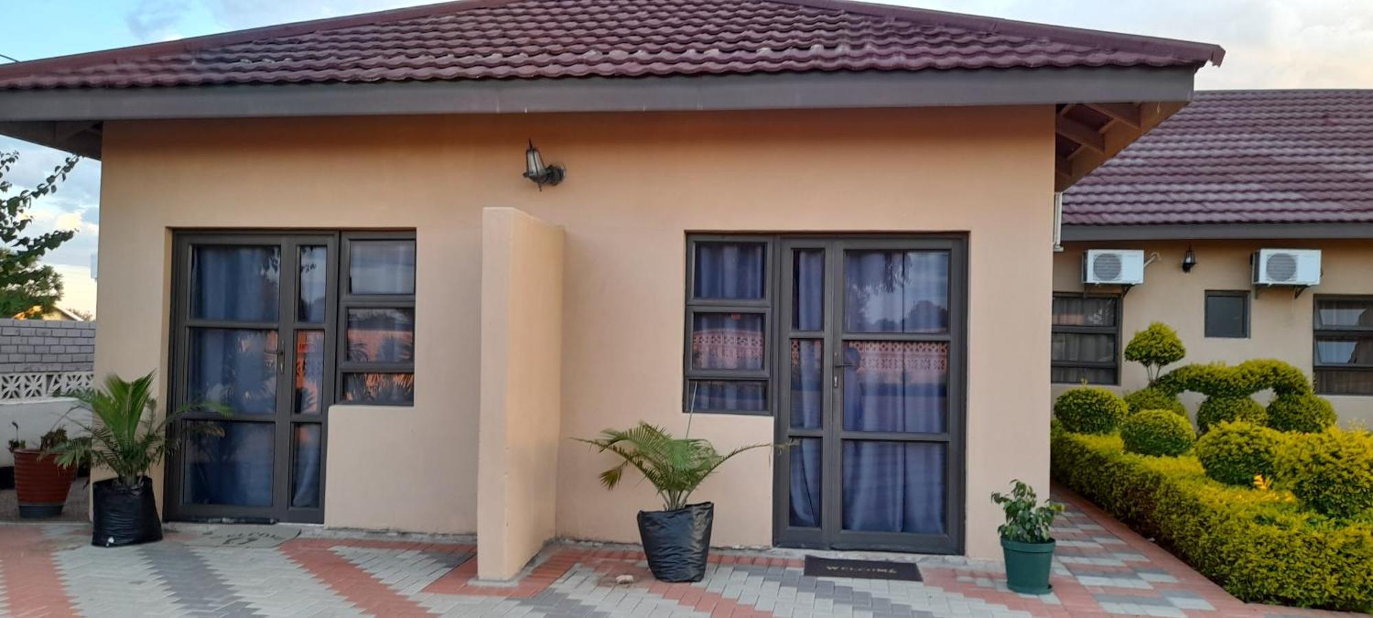 Rest & Digest Bed and Breakfast Serowe Εξωτερικό φωτογραφία