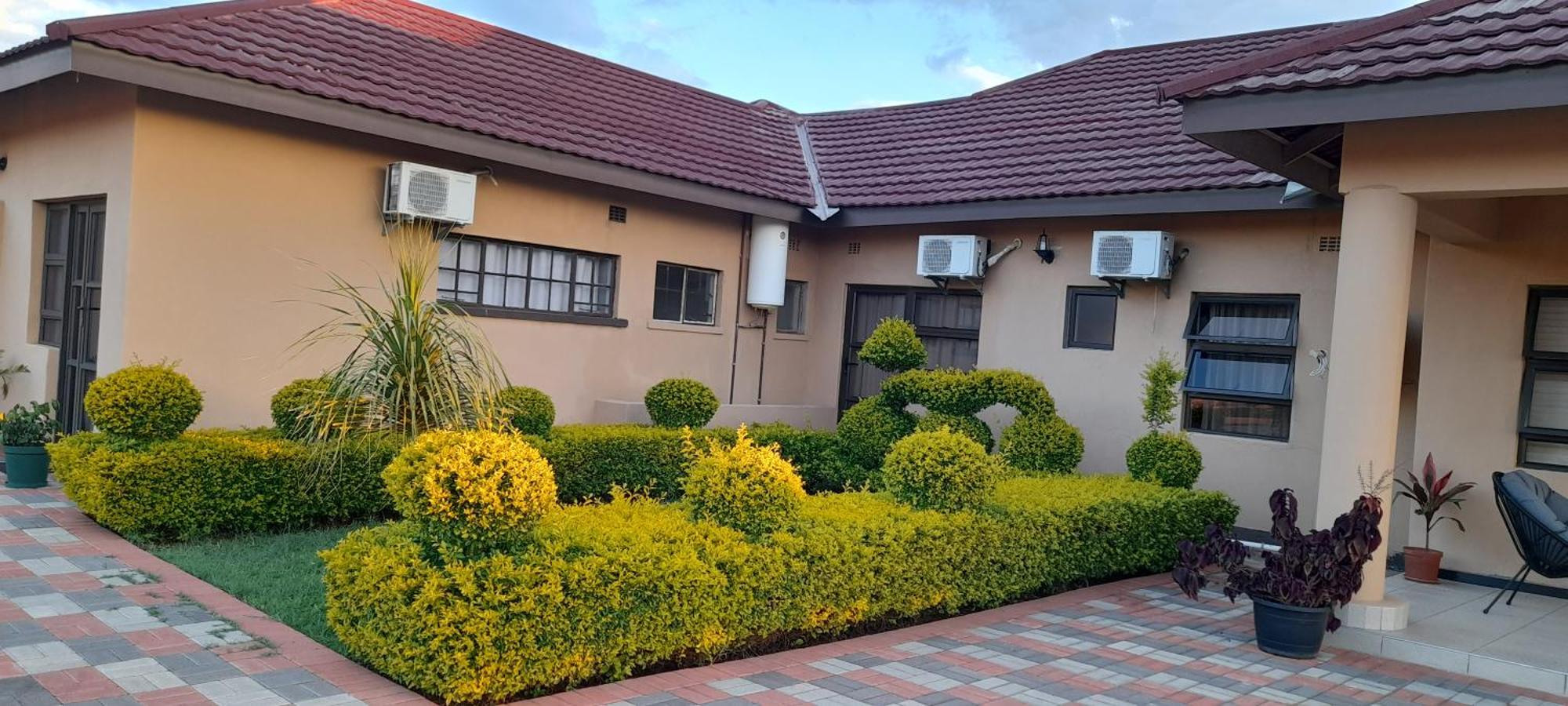 Rest & Digest Bed and Breakfast Serowe Εξωτερικό φωτογραφία